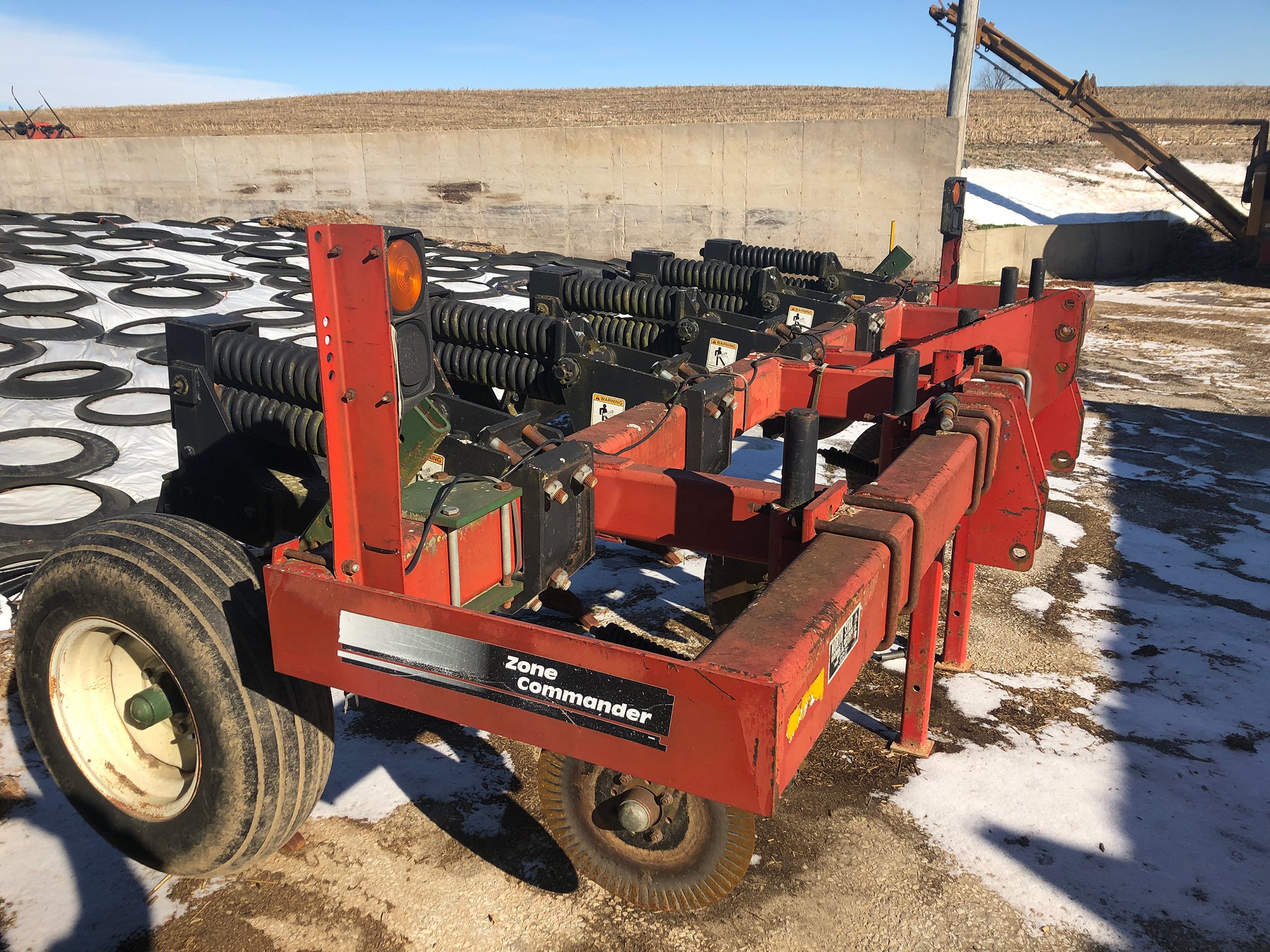 Property photo 12 - FARM EQUIPMENT AUCTION IN HENRY COUNTY, INDIANA